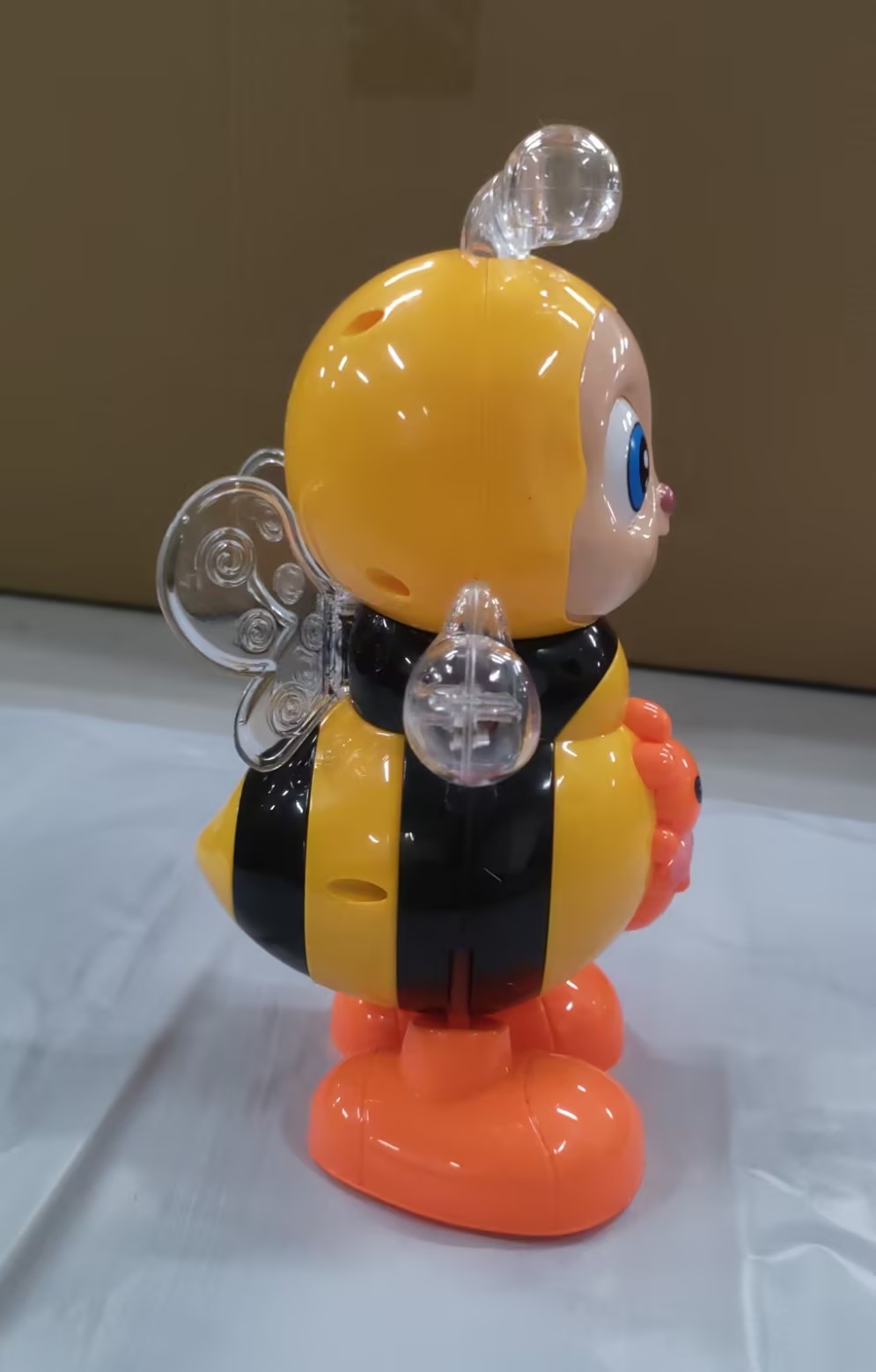 Swing Cartoon Bee Electric